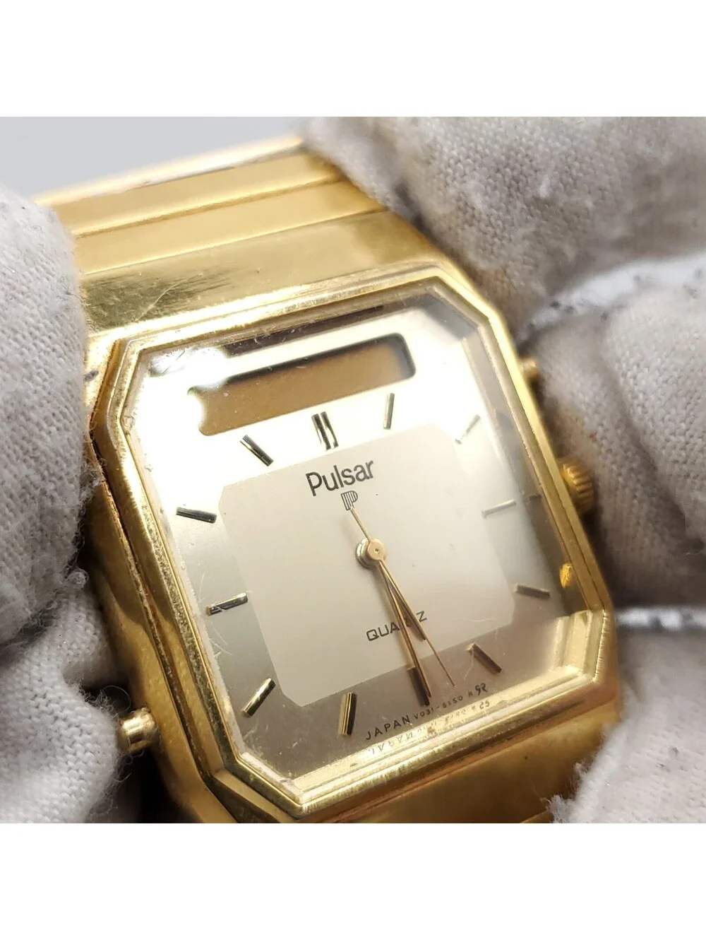 RARE VINTAGE PULSAR Quartz WATCH V031-5080 For Parts Or Repair Untested Read